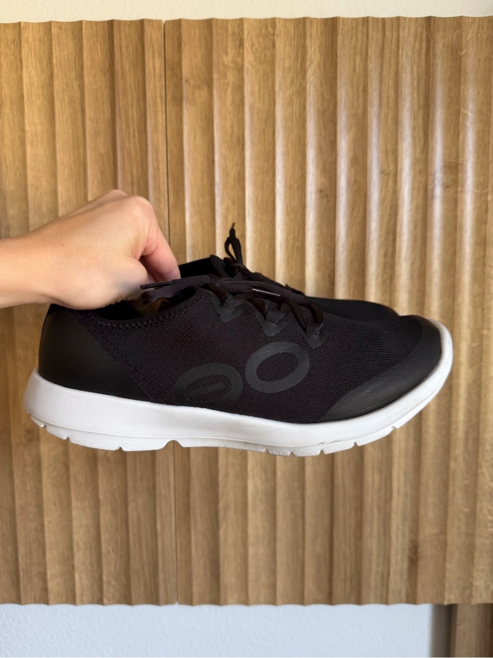 OOFOS Oomg Sport LS Recovery Sneaker Shoes - Picture 3 of 7